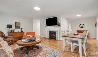 1203 Flintshire Dr, Albemarle, NC 28001