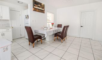 45 Cragmere Rd, Airmont, NY 10901