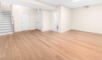 43729 STOKE CHAPEL Ter, Ashburn, VA 20148
