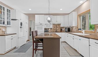 14217 Footbridge Way, Apple Valley, MN 55124