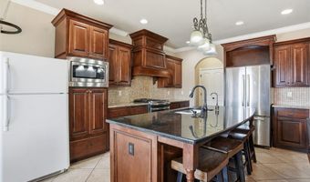 912 Stephanie Ln, Altus, OK 73521