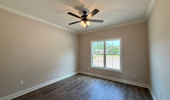 2702 Thomas St, Adel, GA 31620