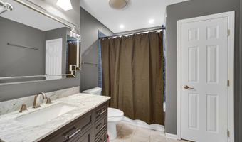1220 Sedgewood Trl, Algonquin, IL 60102