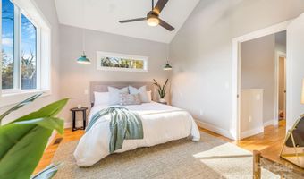 67 Crestfield Ave, Asheville, NC 28804