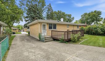 730 W Beach Dr, Addison, IL 60101