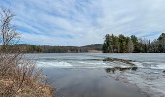 8 E Waterman Rd, Auburn, ME 04210