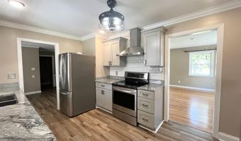 326 E Horner St, Atmore, AL 36502