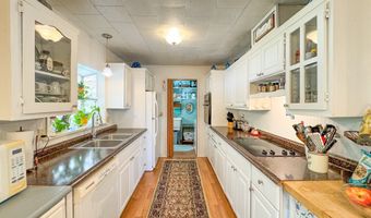 99005 W FREEMAN Ln, Brookings, OR 97415