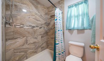 3388 Oak St, Anderson, CA 96007
