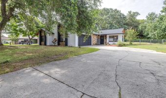 910 VAN Dr, Auburndale, FL 33823