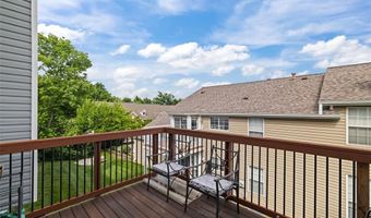 134 Holloway Rd, Ballwin, MO 63011