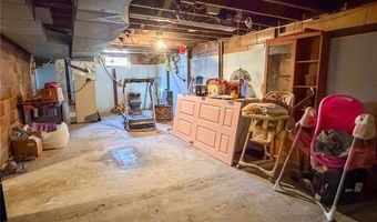 12012 Silver Creek Rd, Alhambra, IL 62001
