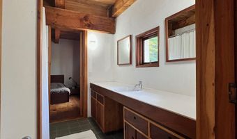 437 Avery Hill Rd, Alton, NH 03810
