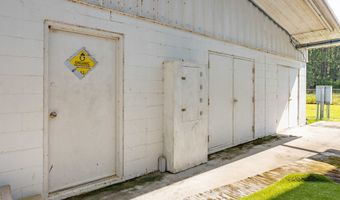 1813 W 12th St, Alma, GA 31510