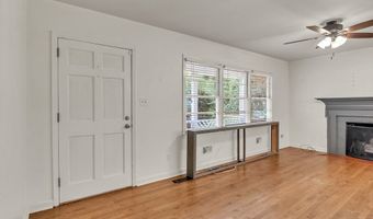1021 Summit Dr, Albany, GA 31707