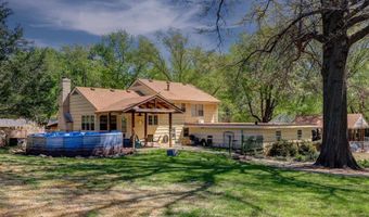 3 Eastridge Dr, Arkansas City, KS 67005