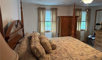 158 Scenery Ln, Johnston, RI 02919