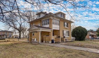 411 E Walker St, Ash Grove, MO 65604