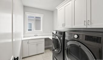 5739 N Portsmouth Ave, Boise, ID 83714