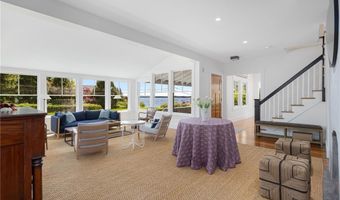 47 Longfellow Rd, Jamestown, RI 02835
