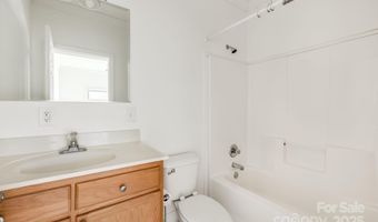 1 Hedgerose Ct B, Asheville, NC 28805