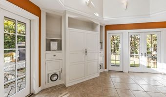 60 Wedgewood Rd, Auburn, ME 04210