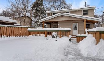 718 Jackson St, Anoka, MN 55303