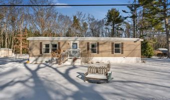 39 Leisure Dr, Alfred, ME 04002