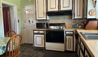 2540 Crescent Dr, Albany, GA 31705