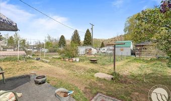 135 S Montana Ave, Absarokee, MT 59001