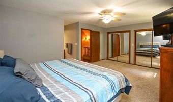 508 Rosemary Ln, Anamosa, IA 52205