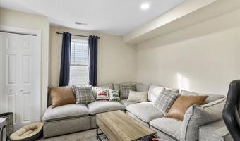 8118 MAPLEVILLE Rd, Boonsboro, MD 21713