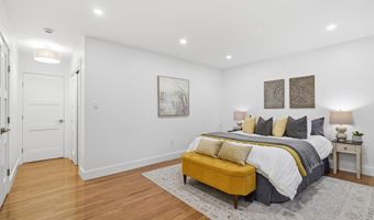 4908 WOODLAND Way, Annandale, VA 22003