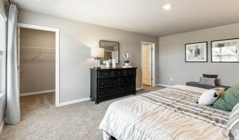 2001 BUGGE Dr, Adel, IA 50003
