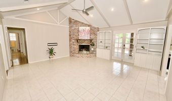 9023 Whitehall Ave, Baton Rouge, LA 70806