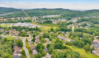 9237 Leaf Brook Ln, Apison, TN 37302