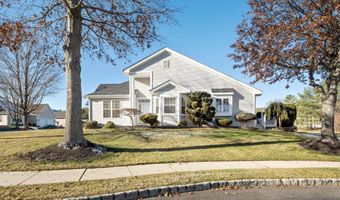 10 SANDY BOTTOM Ln, Barnegat, NJ 08005