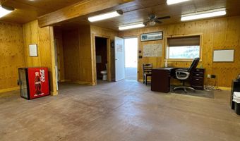 825 E Cannonball Dr, Big Water, UT 84741