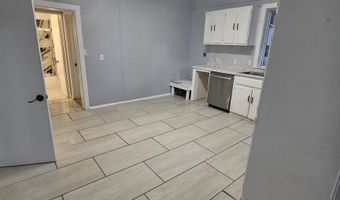 603 S First St, Benton, AR 72015