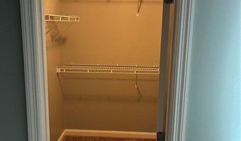 1323 Holgate Holgate Dr B, Ballwin, MO 63021