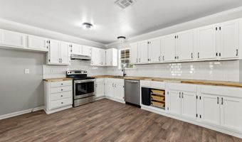 1034 Pat St, Arnaudville, LA 70512