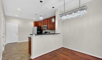 42563 HIGHGATE Ter, Brambleton, VA 20148