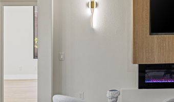 17 Winding Rd, Henderson, NV 89052