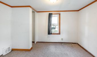 112 Windsor St, Alma, MI 48801