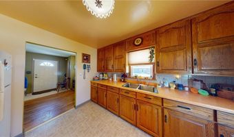 715 S 3rd Ave, Albert Lea, MN 56007