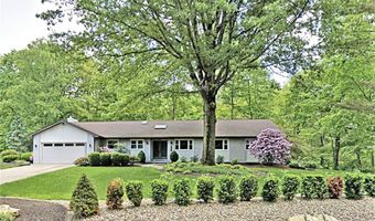 755 Sand Run Rd, Akron, OH 44313