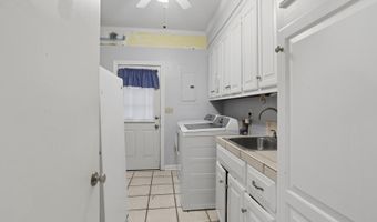 443 Woodlands Cir, Brandon, MS 39047