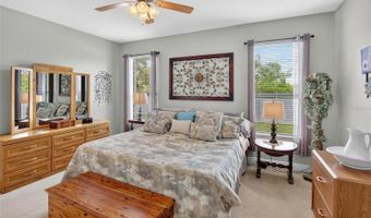 307 BLUEWATER FALLS Ct, Apollo Beach, FL 33572