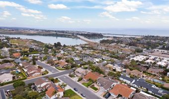 3985 Syme Dr, Carlsbad, CA 92008