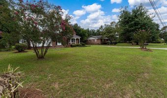 2004 Woodside Dr, Camden, SC 29020